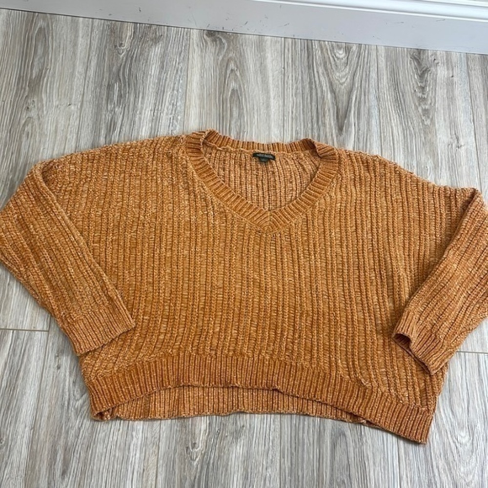 Wild fable cropped v neck mustard rustic yellow sweater size large
